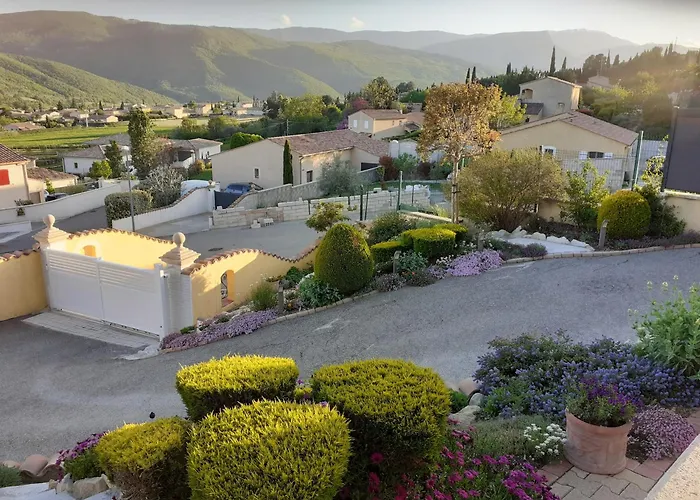 住宿加早餐酒店 L'olivande 锡斯特龙